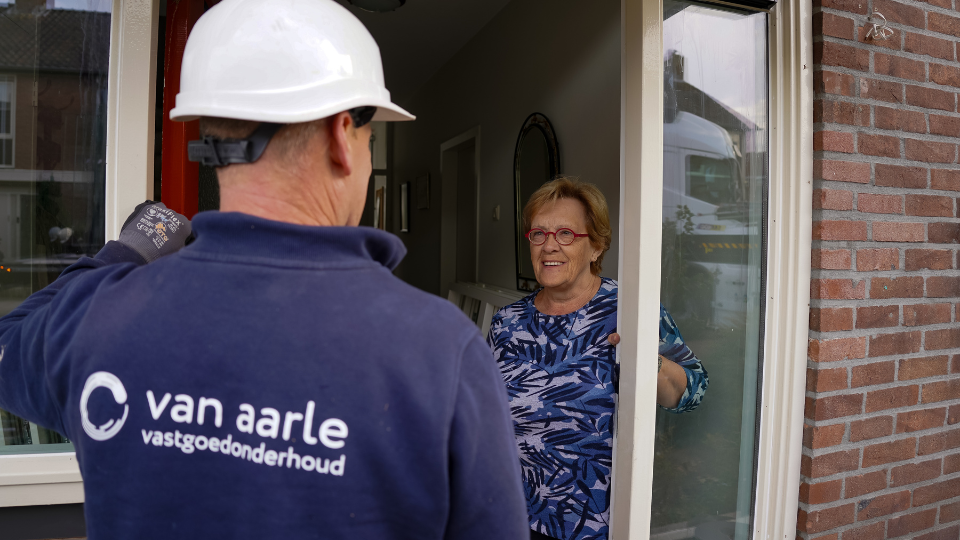 Onderhoudstimmerman in bewoonde omgevingen